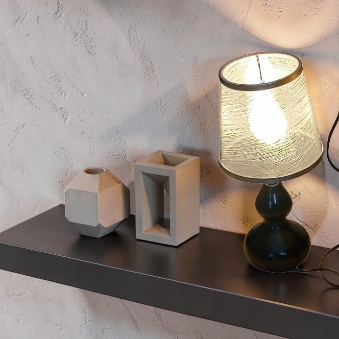 Lampă modernă h=30 cm