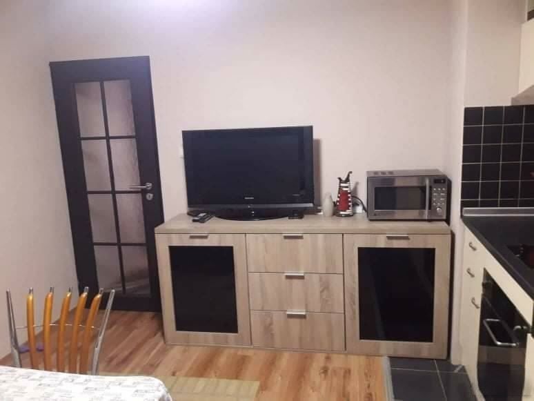 Продава се Двустаен апартамент в София, Надежда 1 - 67 кв.м за 2089 €/кв.м - Снимка #6