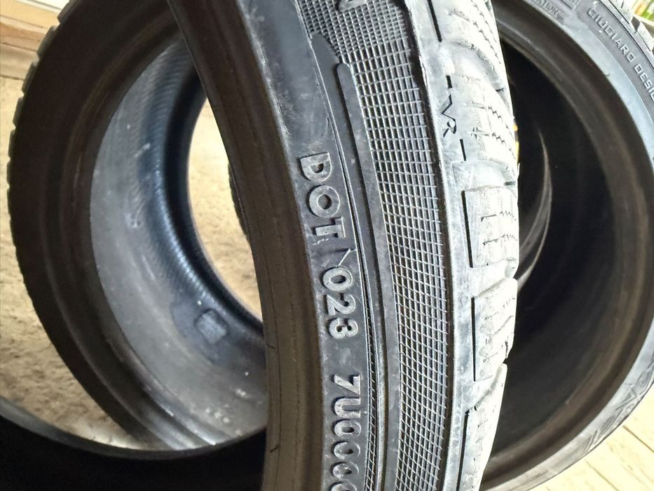 4 гуми - 3бр Vredestein, 1Michelin
