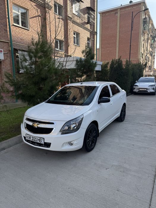 Chevrolet Cobalt Midnight 2025, avtomat, metan 4-pokoleniya.