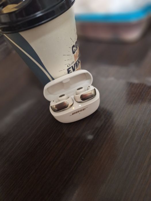 Casti BOSE Ultra Open Earbuds, True Wireless, Bluetooth, Open-ear, Microfon, White Smoke
3.71
(7 recenzii)