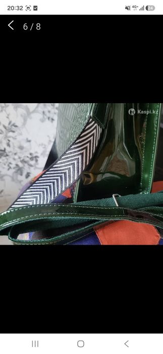 Продам дамскую сумочку