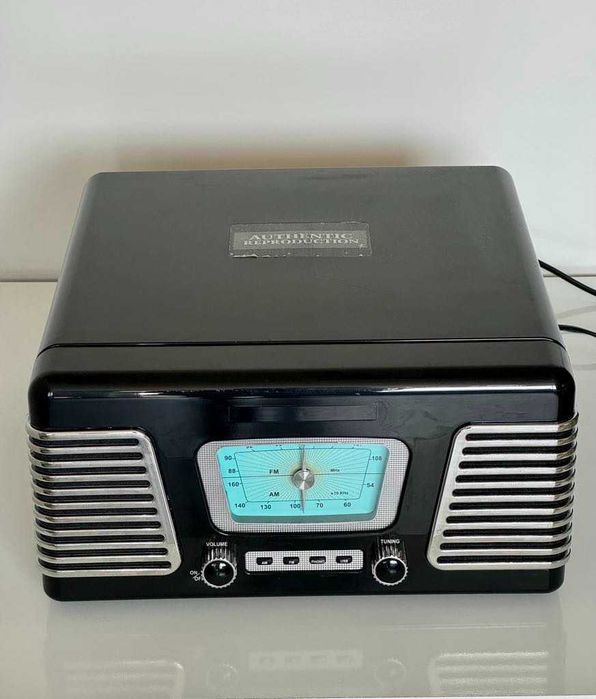 Ретро стил грамофон с FM радио и USB