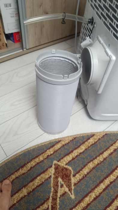 Aer condiționat portabil Hisense 9000 BTU - model APH09QC