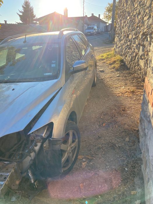 Форд Мондео 1,6 16v на части