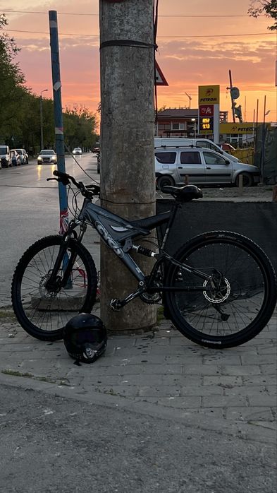 Bicicleta cyco f.s.52 full suspension