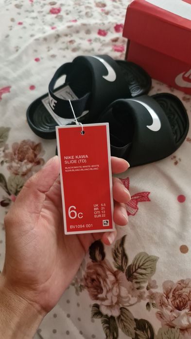 De vânzare sunt noi