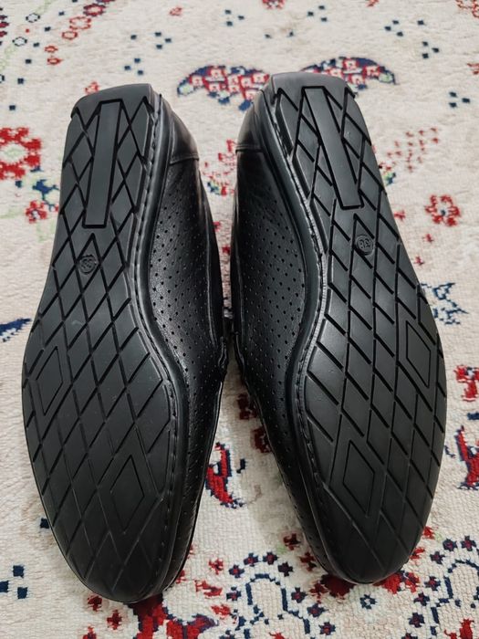 Продам мужские мокасины