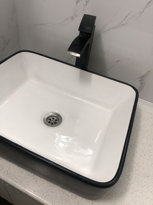 Продам раковину для ванной