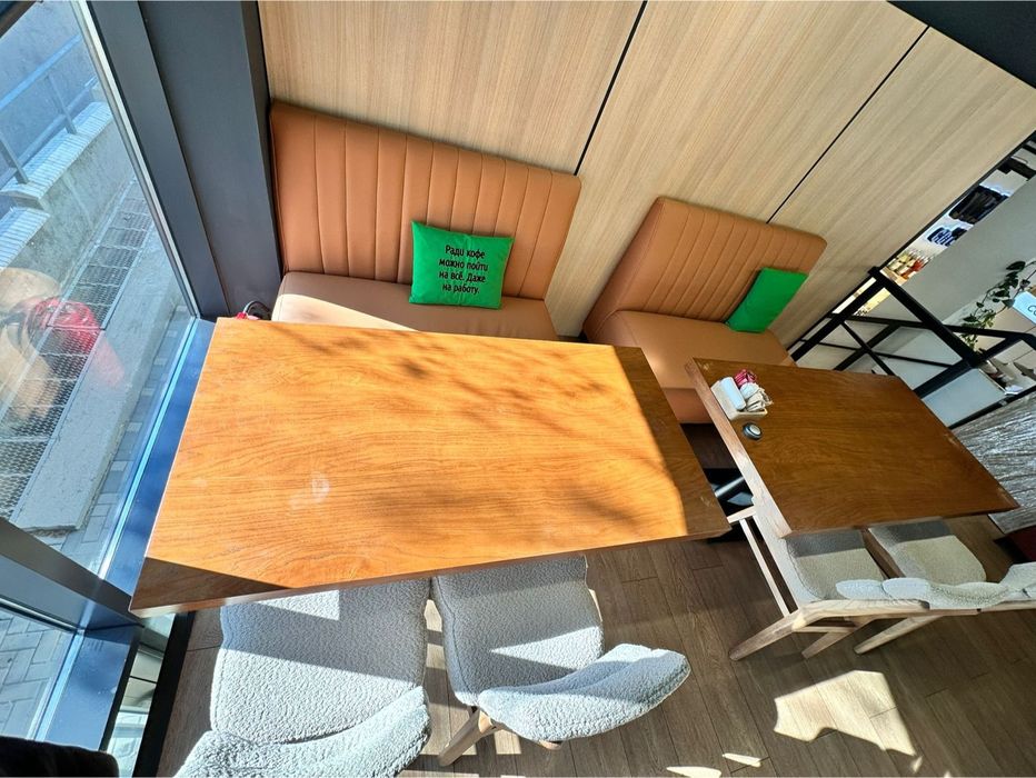 Мебель, столы стулья и диваны