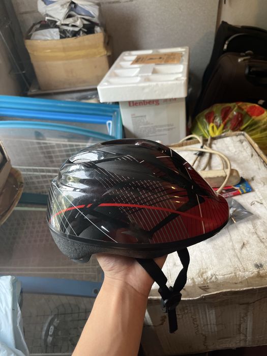 Детский шлем для спорта