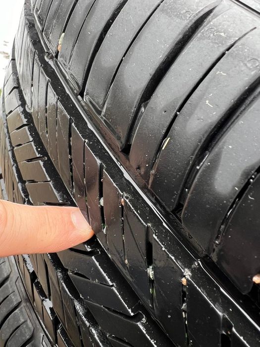 Продам корейские шины 20 размера