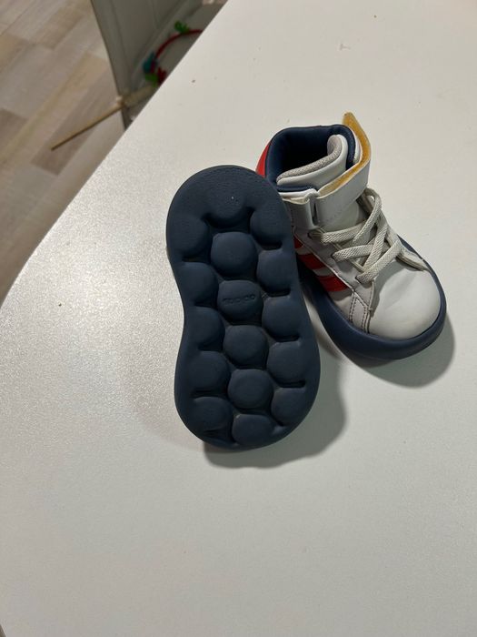 Детски маратонки Adidas Grand court 23 ти номер