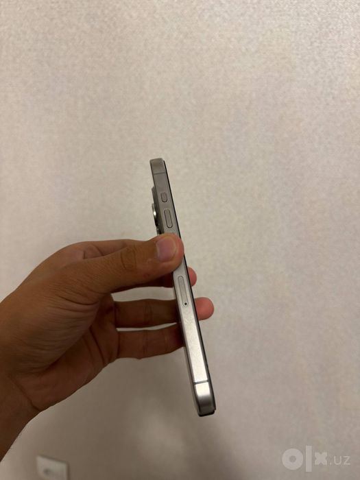 IPHONE 15 Pro Sotiladi