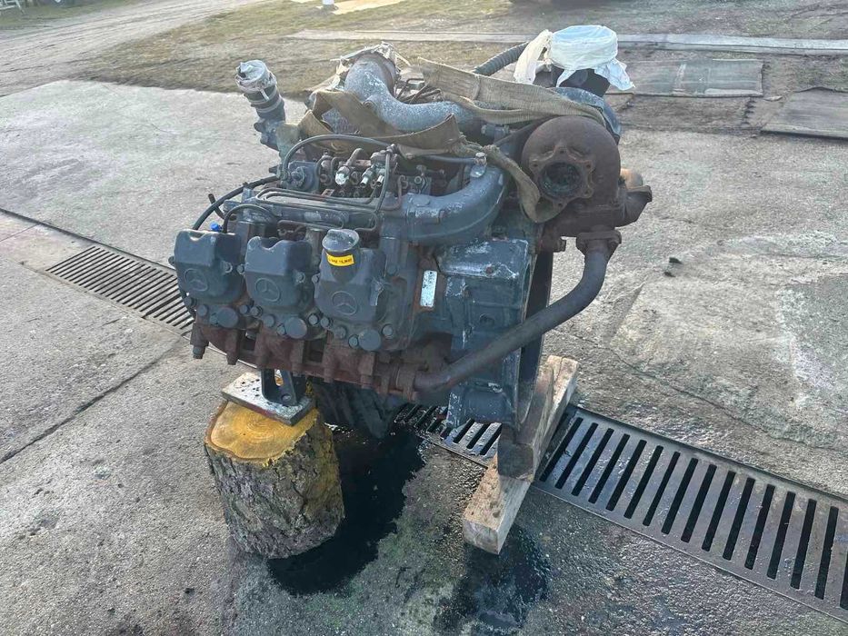 Двигател Mercedes OM441 LA 224KW 1800/min