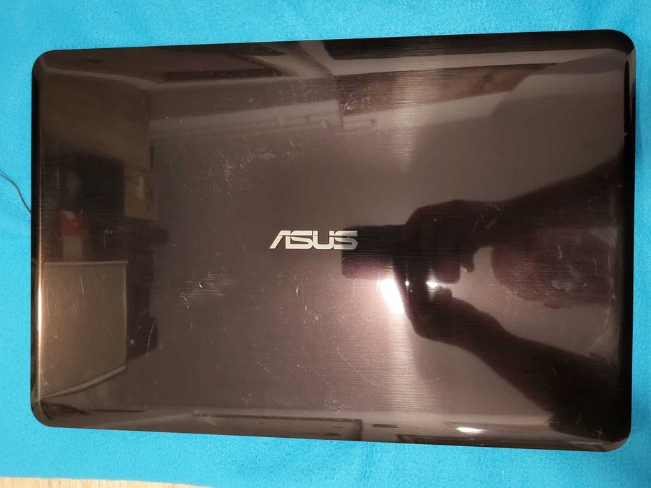 Dezmembrez laptop Toshiba Qosmio X770 / Asus F756UX-T4023D