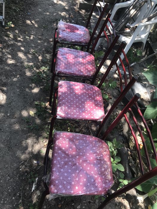 Set 4 scaune noi sigilate