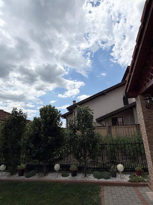 Vând casa in Alba Iulia