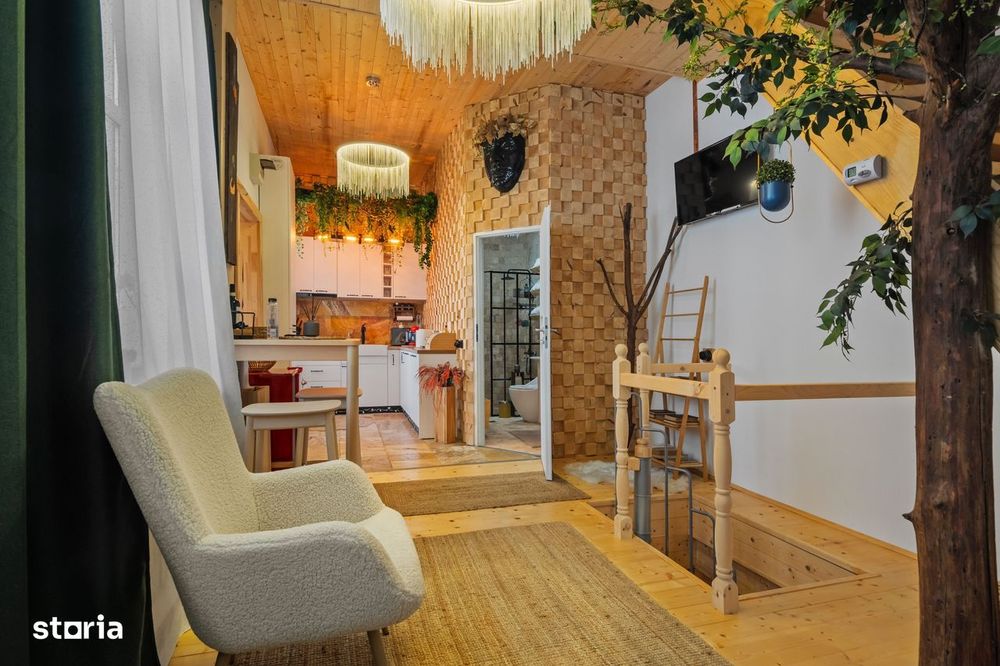 Casă boemă restaurată – ideală pentru locuire sau Airbnb