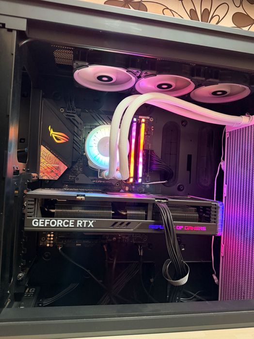 Vând pc !!! Preț negociabil !!