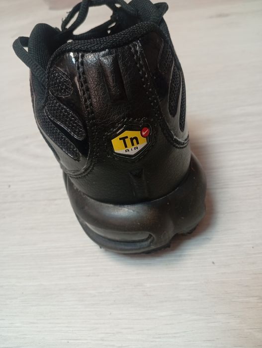 Маратонки Nike TN