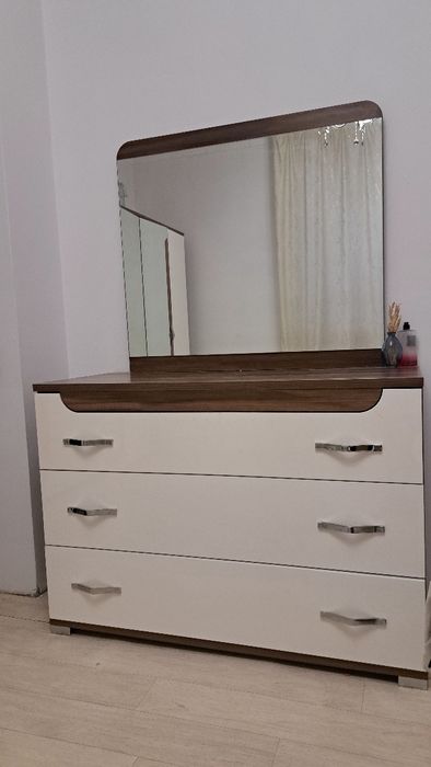 Спальный гарнитур. В отличном состоянии.  В городе Караганда