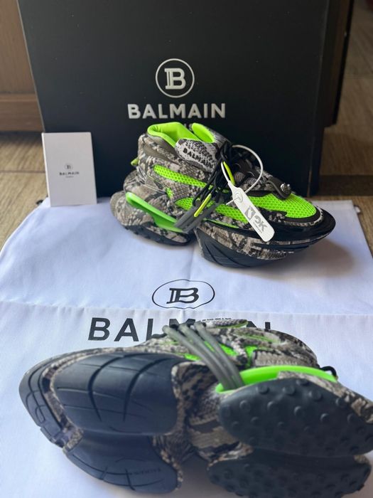 Adidasi balmain unicorn