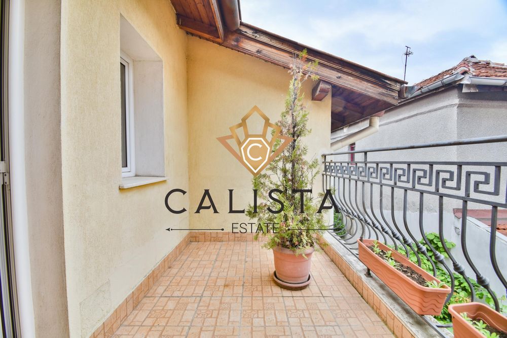 Дава се под наем Къща в София, Надежда 2 - 300 кв.м за 1785 € - Снимка #4