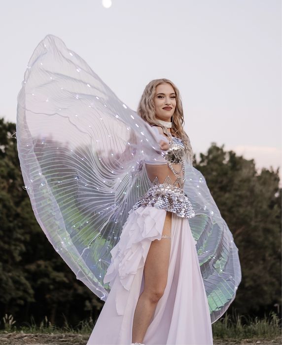 Dansatoare Belly dance + dans țigănesc+ dans grecesc