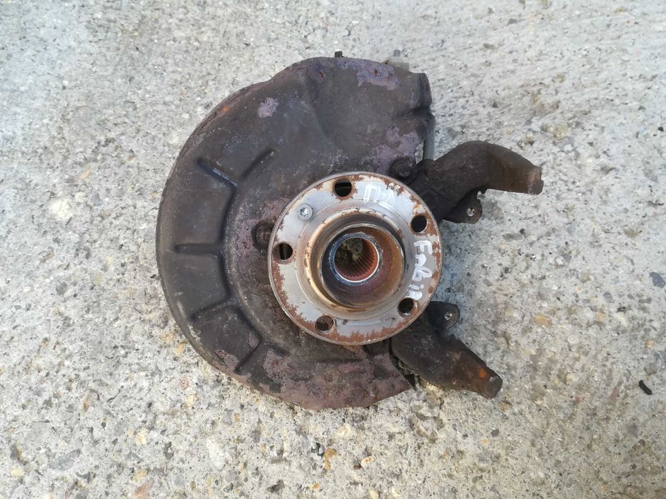 Polo Ibiza Fabia 2 Поло Ибиза Фабиа полуоски полуоска шенкели шенкел