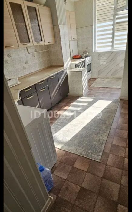 Продам трехкомнатную квартиру