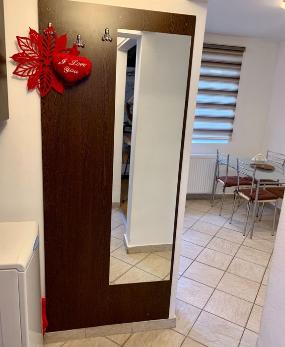 INCHIRIEZ APARTAMENT 2 camere Ploiesti ( zona Baraolt - Mega image )
