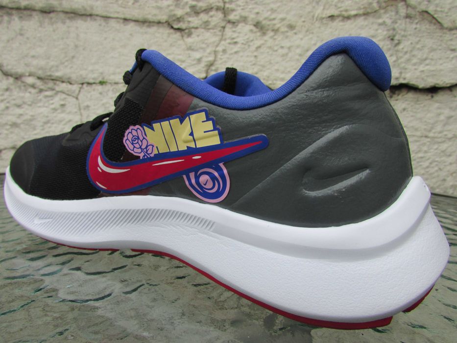 Дамски маратонки Nike Star Runner 3