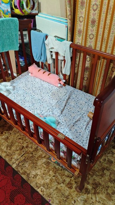 Продам манежку бу в хорошем состоянии