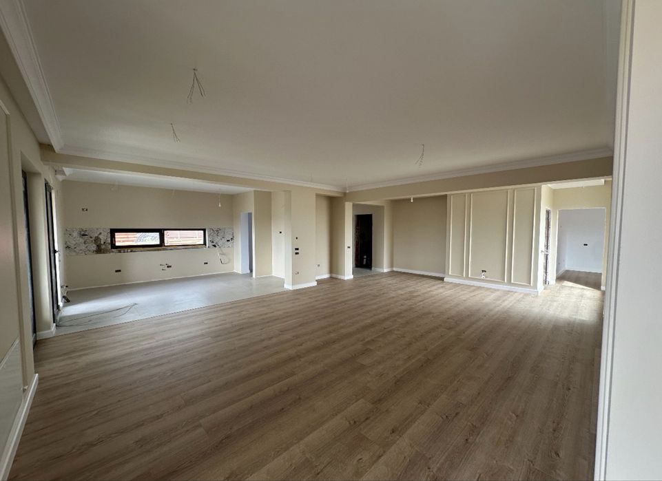 Amenajari interioare complete – finisaje moderne, lucrari de calitate.