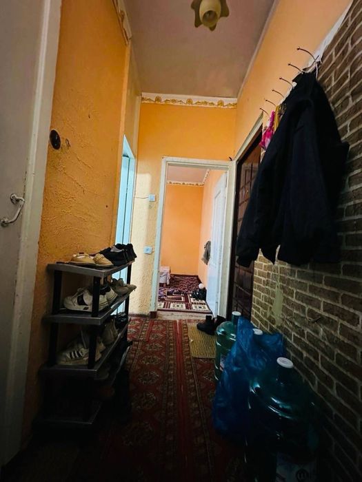 Qo’yliq panelniyda 2 xonali uy sotiladi