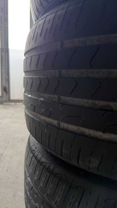 Продам Разноширокие шины 245/35/19---275/30/19