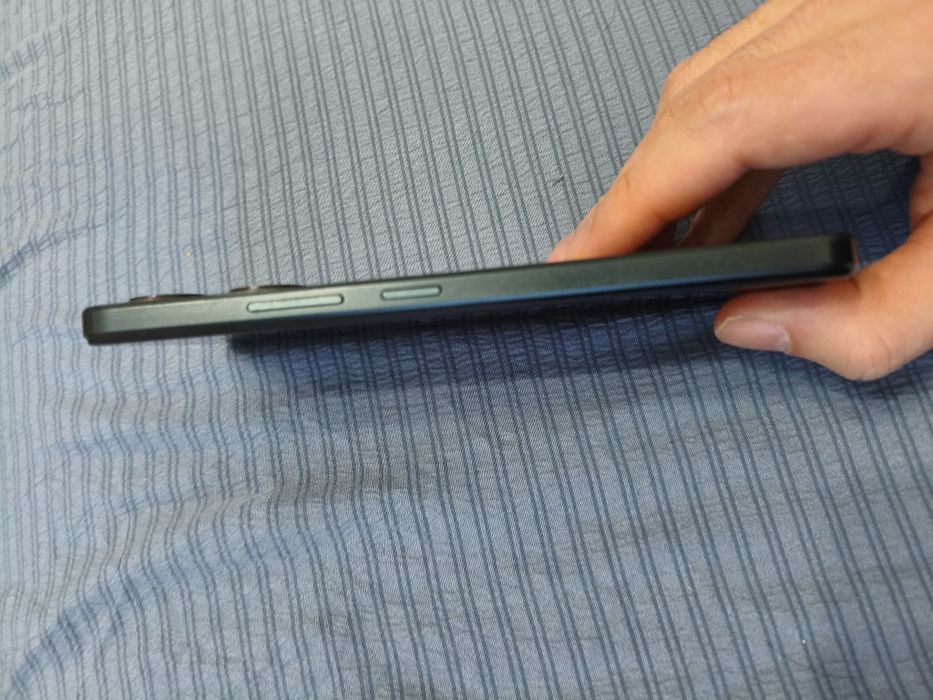 Телефон vivo Y03