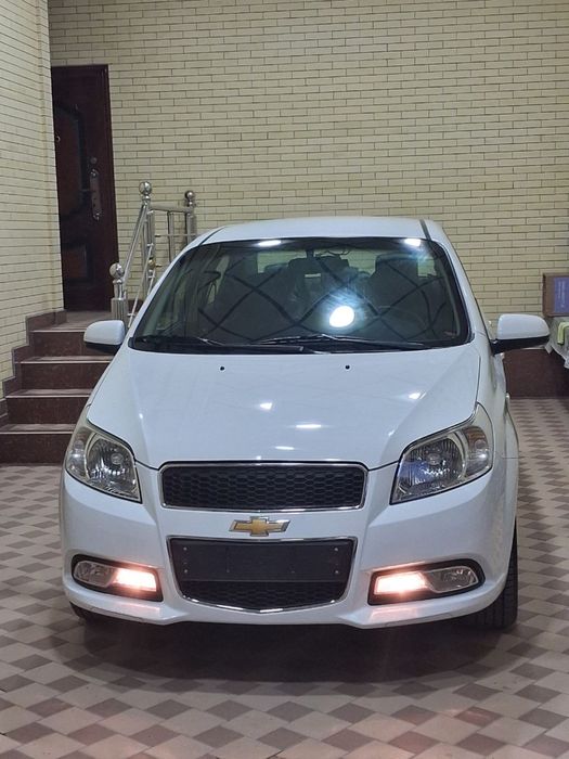 Продается Nexia 3