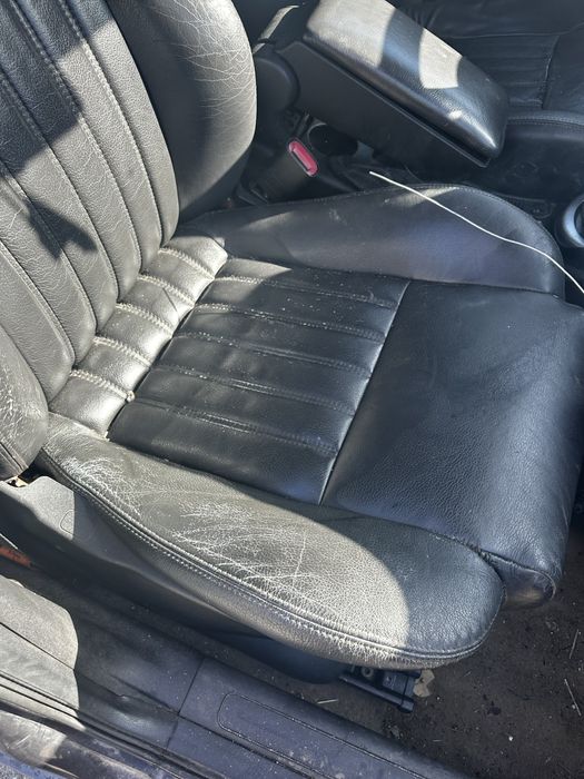 Салон за Алфа Ромео 147