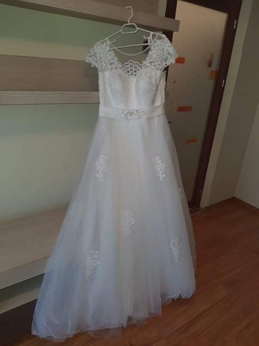 Vând rochie de mireasă!