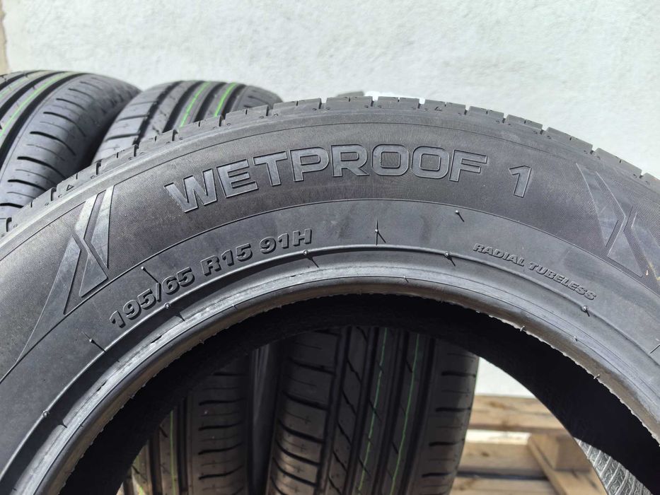 195/65/15 Нокиан ДОТ 2024 г - Чисто Нови