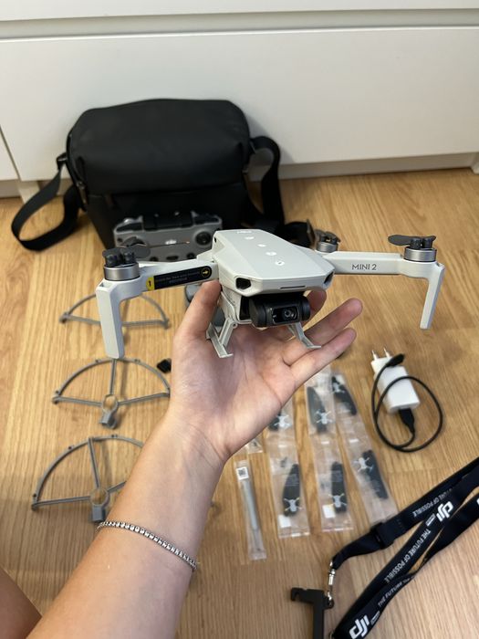 Dji Mini 2 Fly More Combo