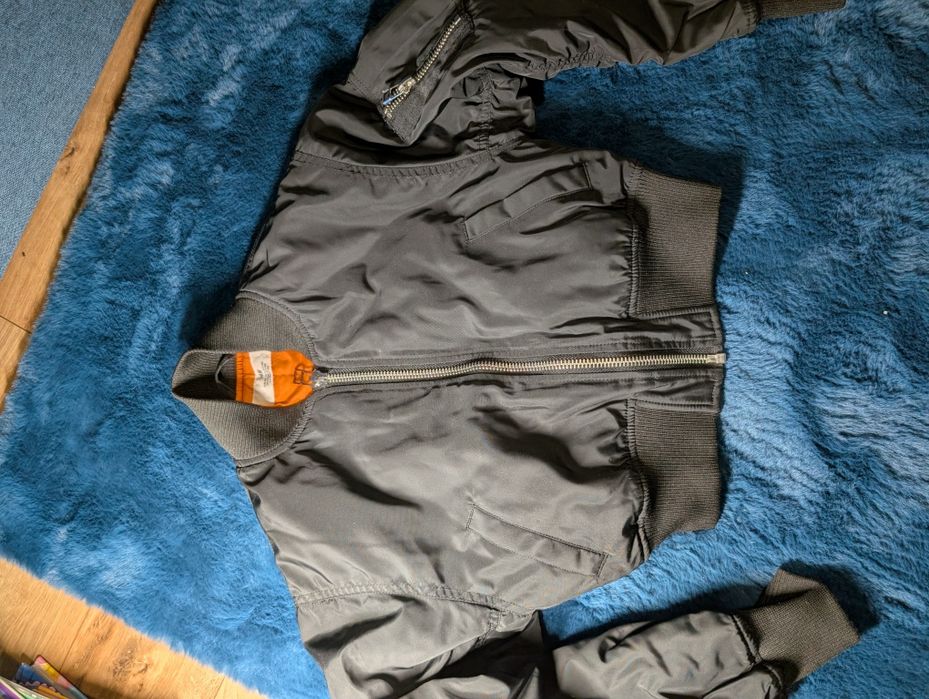 Geaca bomber h&m 10 ani