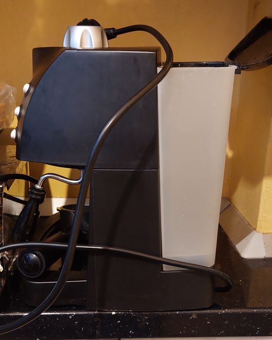 Продавам кафемашина еспресо