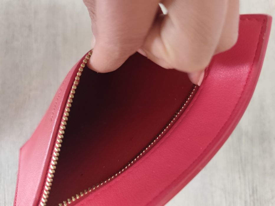 Moshino дамски несесер