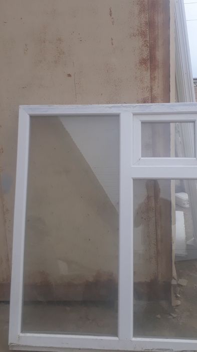 Пластиковый окна и дверь