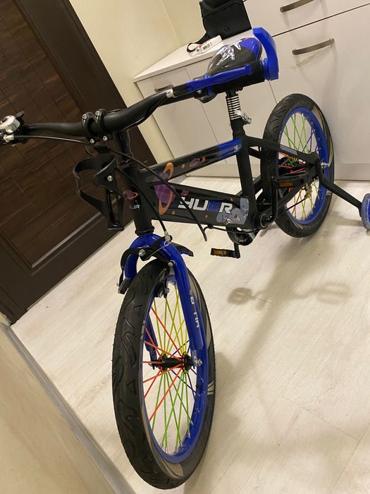 продавам детски велосипед