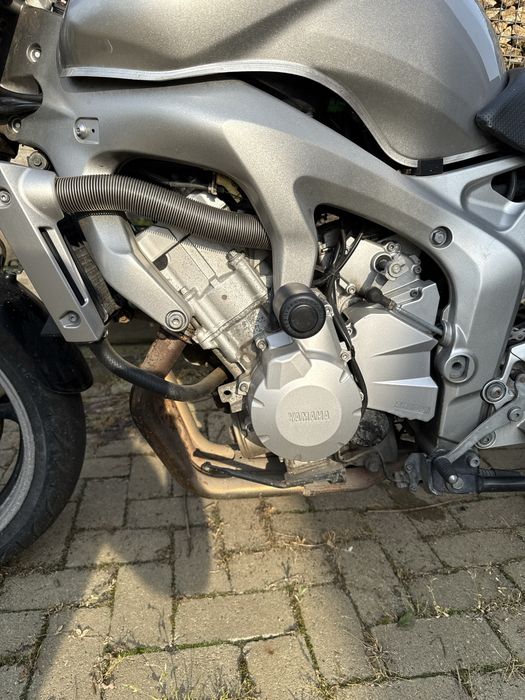 Yamaha fz6 n 2004