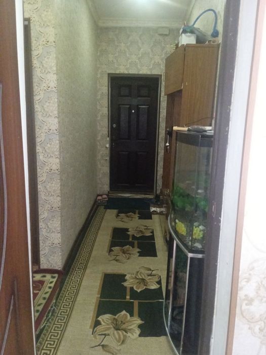 Продаю рядом Рисивой мост